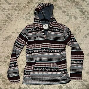 On The Byas Women’s Small Hoodie – Southwest Aztec Pattern Pullover